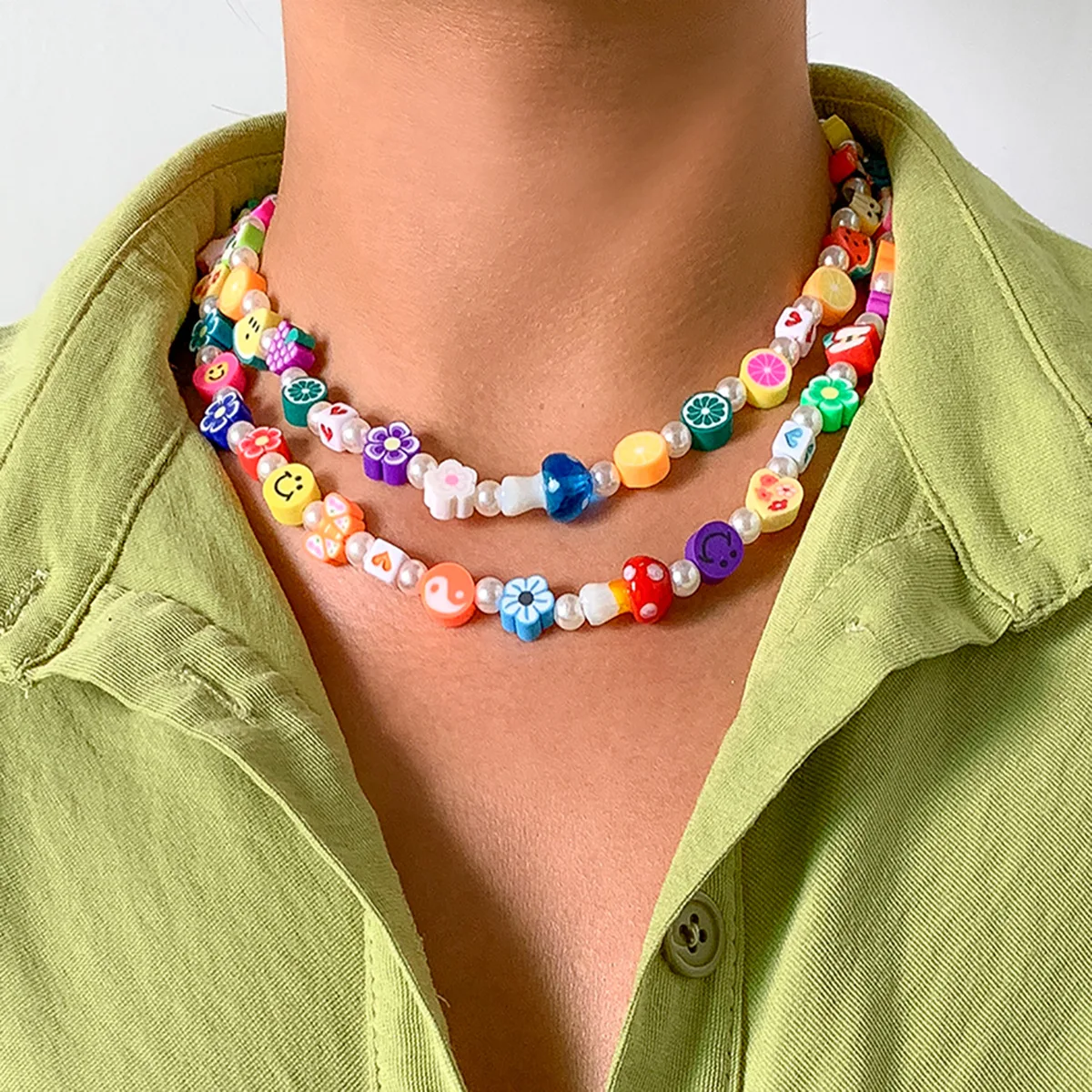 

Simple And Lovely Soft Pottery Fruit Plant Mix And Match White Imitation Pearl Round Beads Clavicle Chain Women Necklace Jewelry
