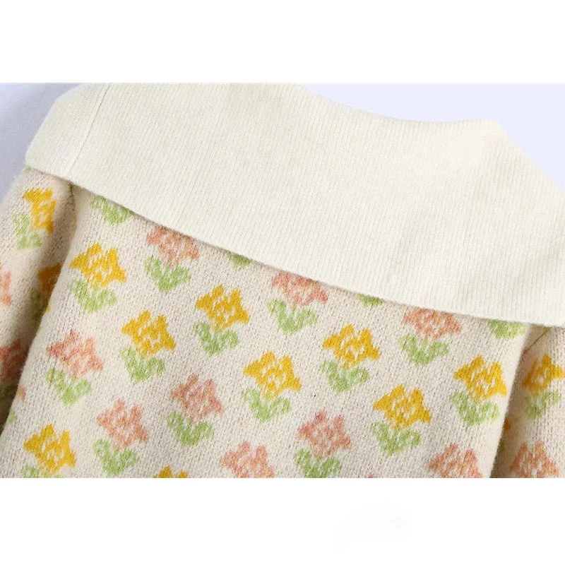 

Women Fashion With Button Floral Print Knitted Sweater Vintage Lapel Collar Long Sleeve Female Pullovers Chic Tops