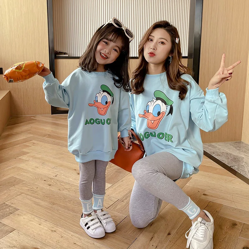 

The new spring 2021 cartoon cute mother-daughter two-piece popular logo hoodie set with Korean edition fashion animal
