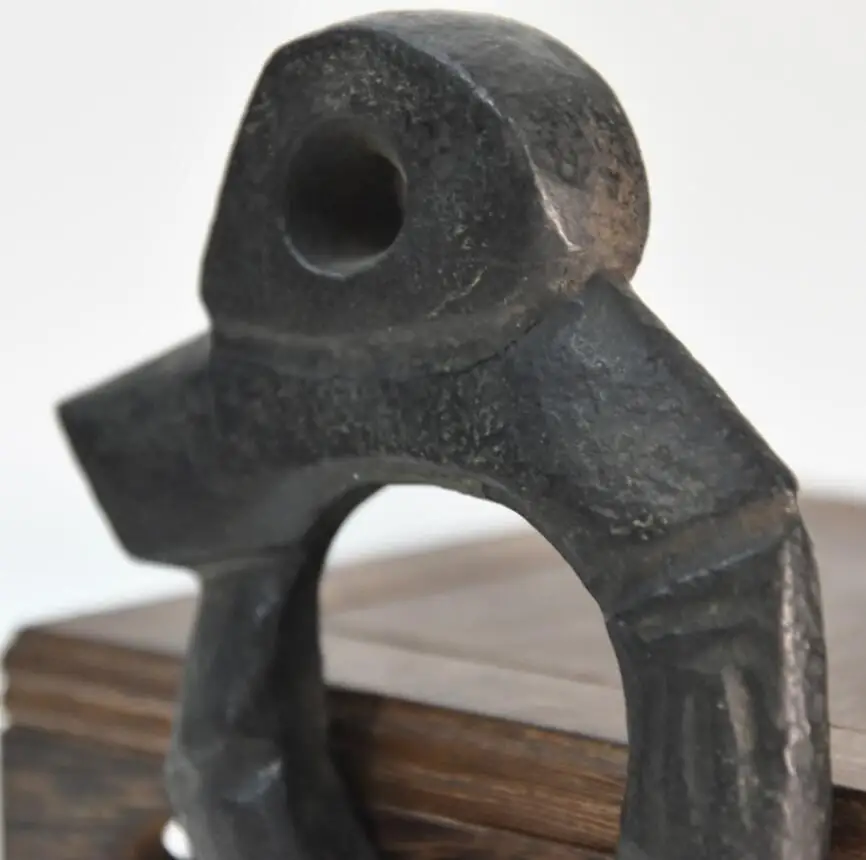 Хуншанская культура архаизированная черная железная метеорит Нефритовая свинья