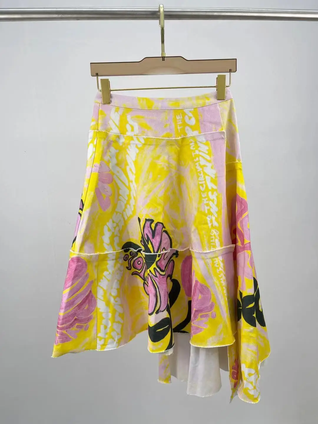 

New 2021 Autumn Women Fashion Runway Asymmetric Skirts High Waist Print Ladies Casual Elegant Cotton Midi Skirts