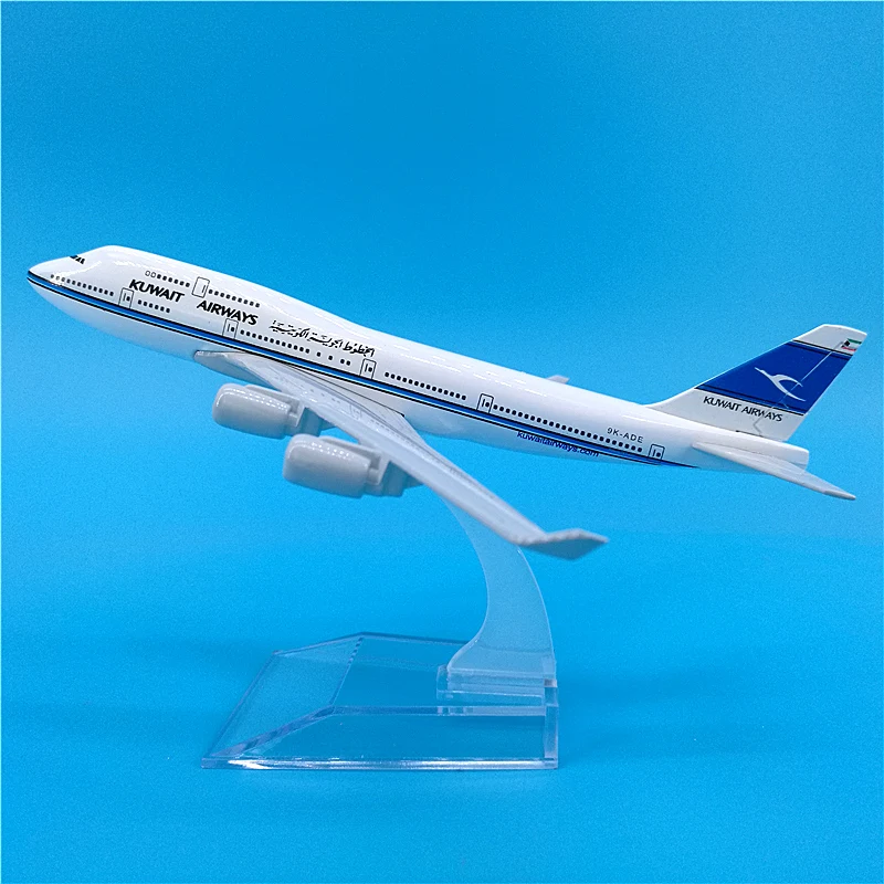 

1:400 Scale 16cm Kuwait Airways Airlines Boeing B747 Metal Alloy Airplanes Aircraft Model Decoration Plane Kids Gift Collectible