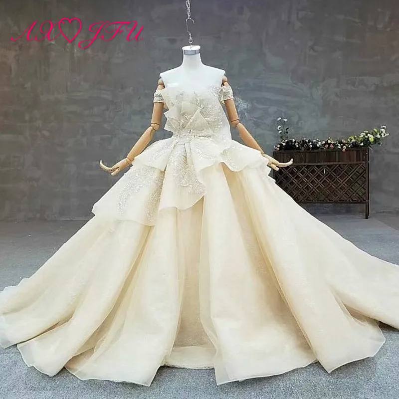 Goede AXJFU Luxe Prinses Champagne Kant Bloem Staart Bruid Boothals Kralen Crystal Grote Boog Ruches Kant Trouwjurk 2404YS