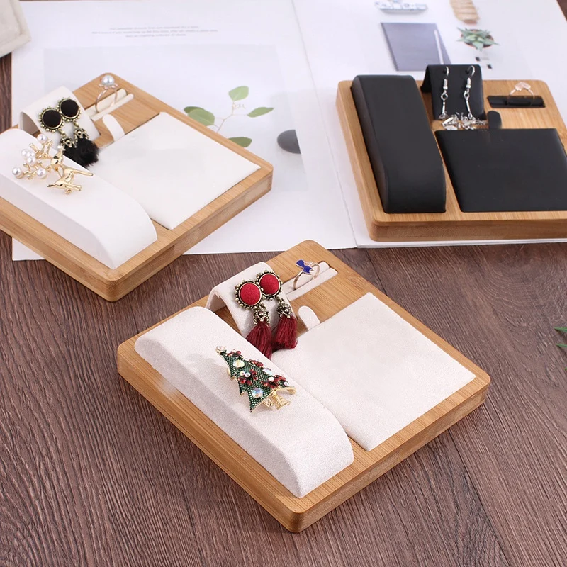 

Bamboo and Wood Creative Jewelry Display Set Gold Jewelry Set Display Stand Window Counter Display Decoration