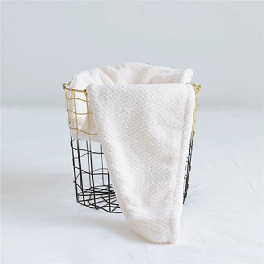 Шапочка для сухих волос из микрофибры Полиэстеровая ткань с геометрическим