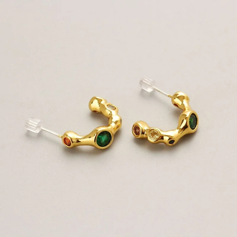 

Простые темпераментные геометрические серьги в европейском и американском стиле с металлическим драгоценным камнем с-образным вакуумным ...