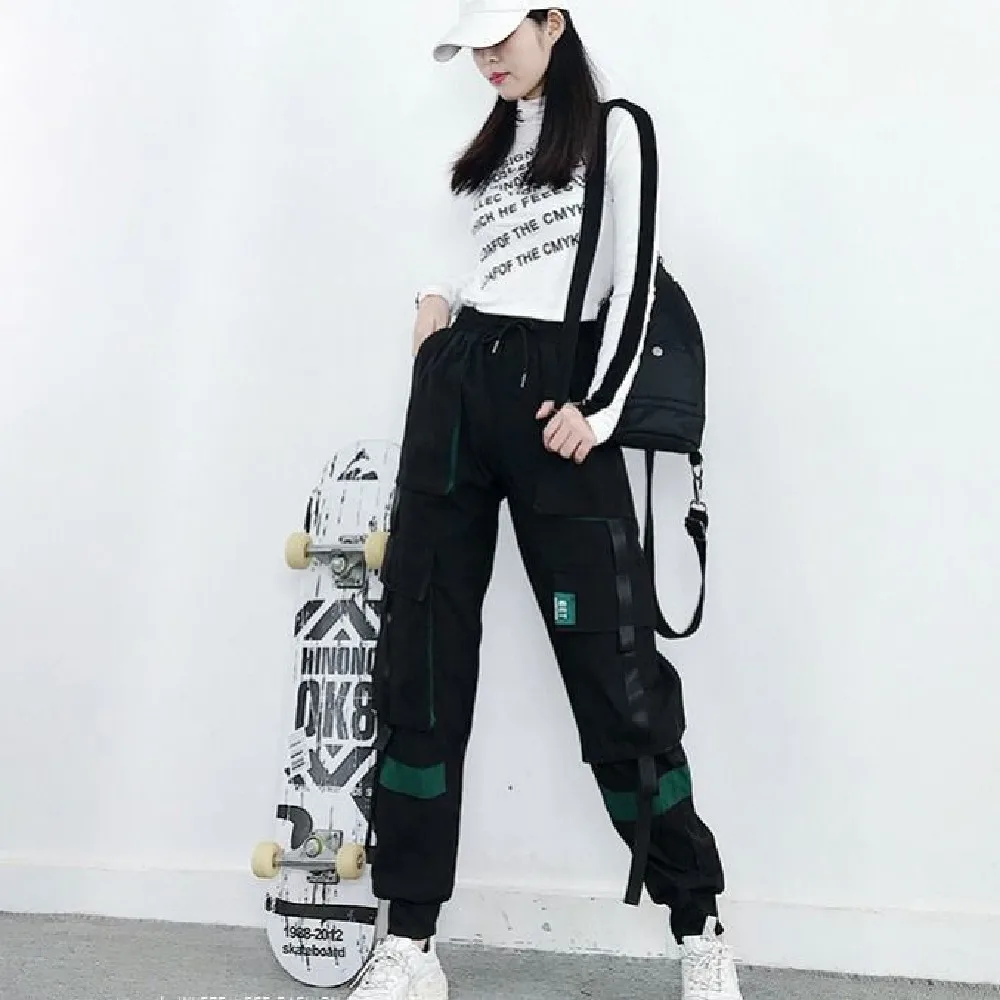 

Women Cargo Pants Black Ankle Length Elastic Waist Joggers Female Loose Trousers Casual Haren Pants for spring and summer