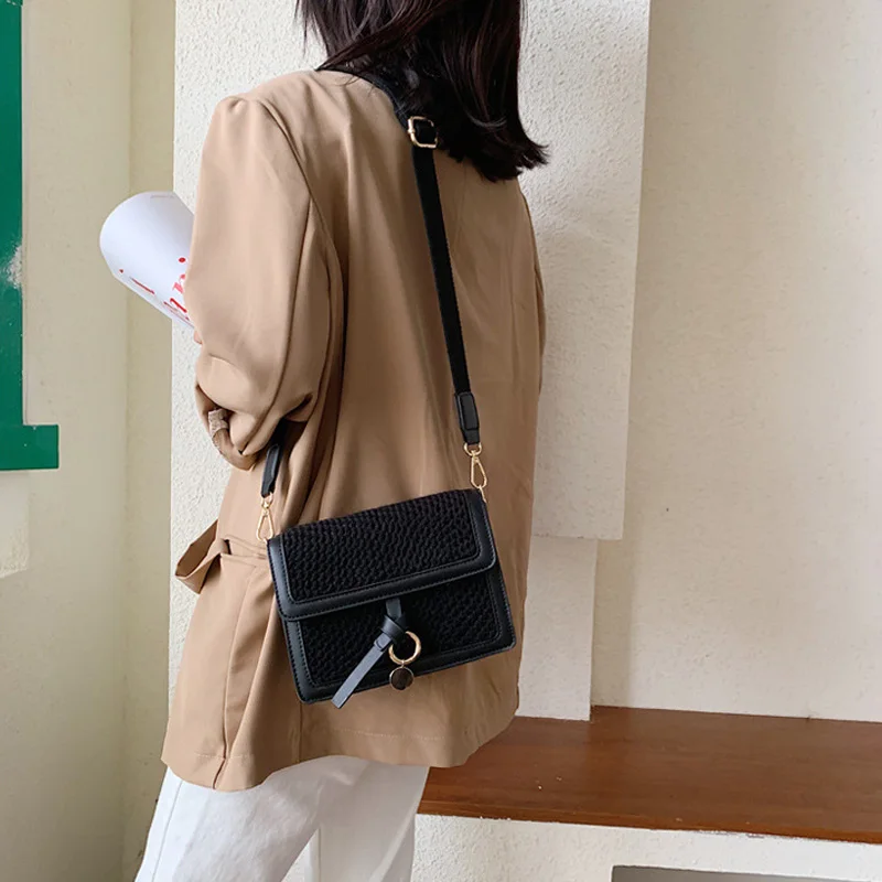 Mowah Wool Woven Women Bag Korean Style Shoulder Autumn and Winter Crossbody Small Square Handmade Bags BIW438 PM49 |