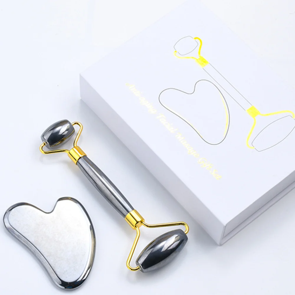 

1 Set Roller Stick Heart-shaped Scraping Board Set Facial Scrapers