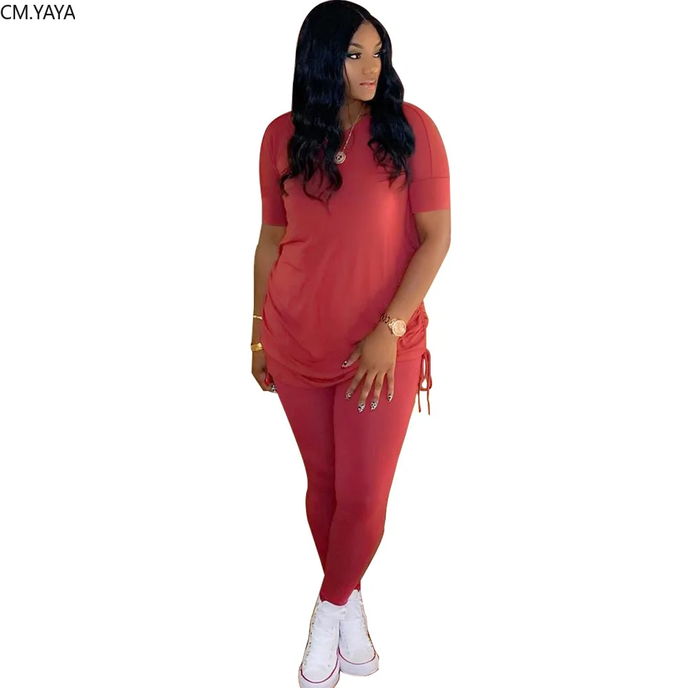 Женский спортивный костюм CM.YAYA из двух предметов футболка со складками по бокам