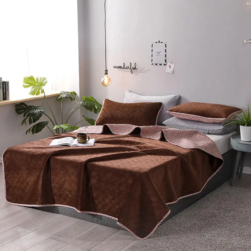 1 шт. чехол на кровать + 2 наволочки Комплект постельного белья антистатический