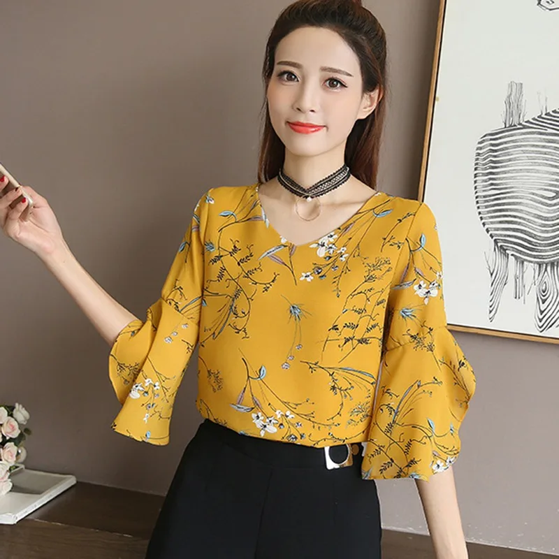 

Hot Sale Women Floral Shirt Small V-neck Female Blouses Korean Sweet Floral Ruffled Butterfly Sleeve Chiffon Tops New