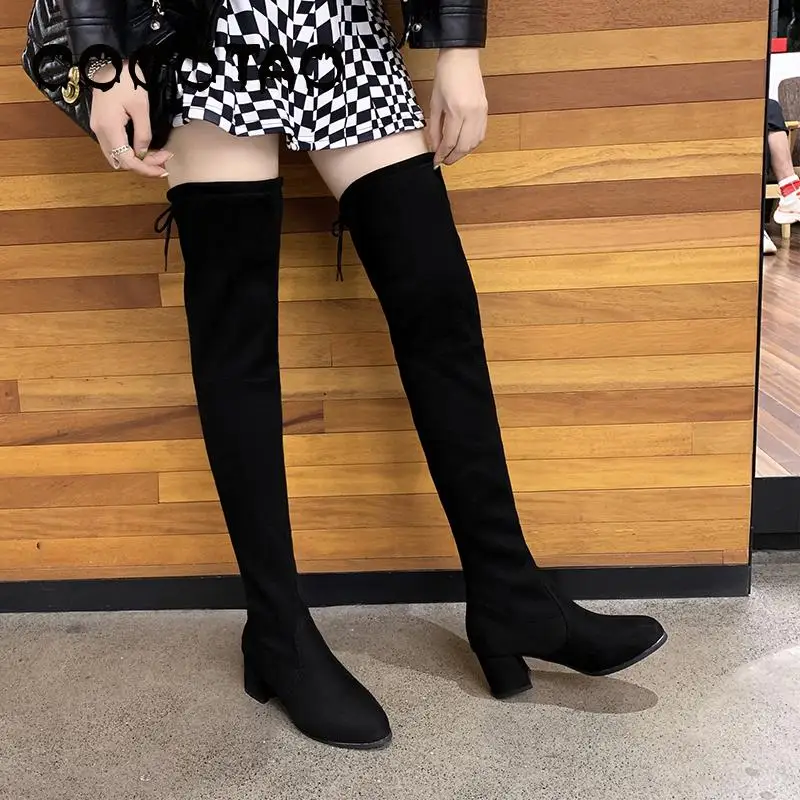 Женские замшевые ботфорты на высоком тонком каблуке эластичные высокие сапоги