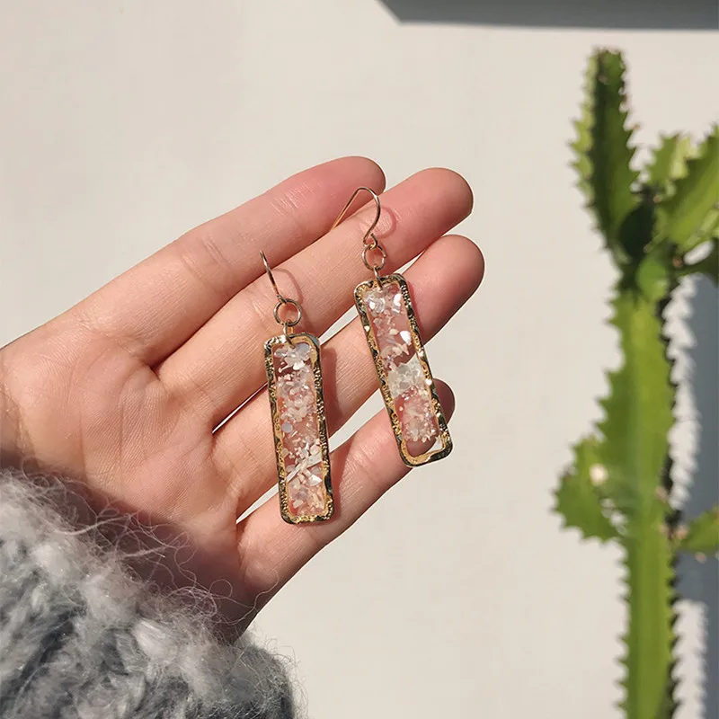 Винтажные прямоугольные серьги золотого цвета с белыми кристаллами для женщин