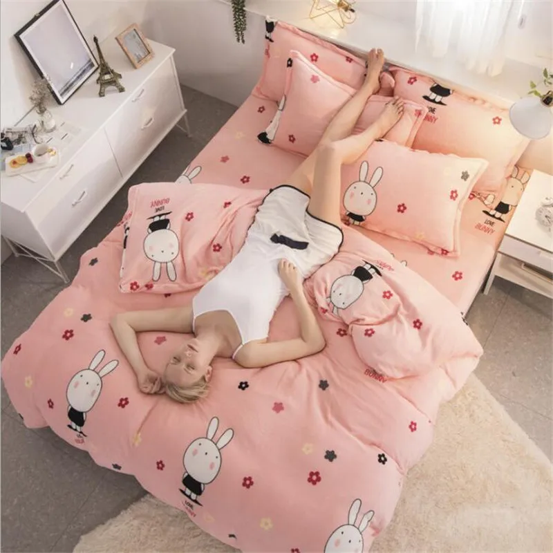 Роскошный комплект постельного белья из фланели с рисунком розового медведя