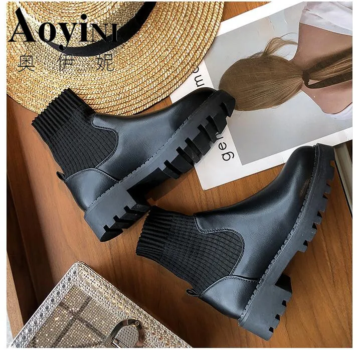 Эластичные носки на толстой подошве Женские короткие ботинки Модные плоской