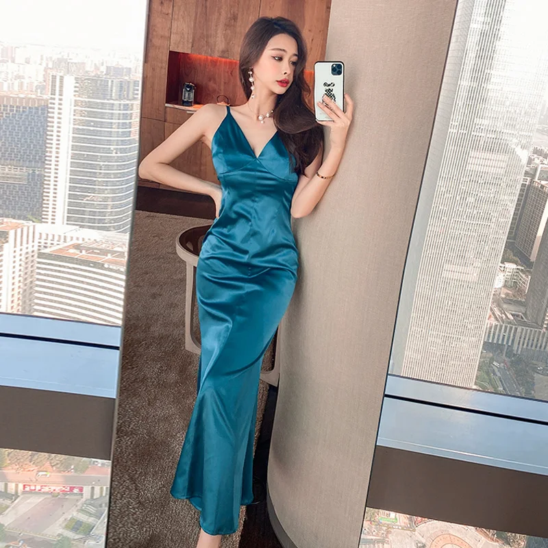 

Женские платья МАЗ