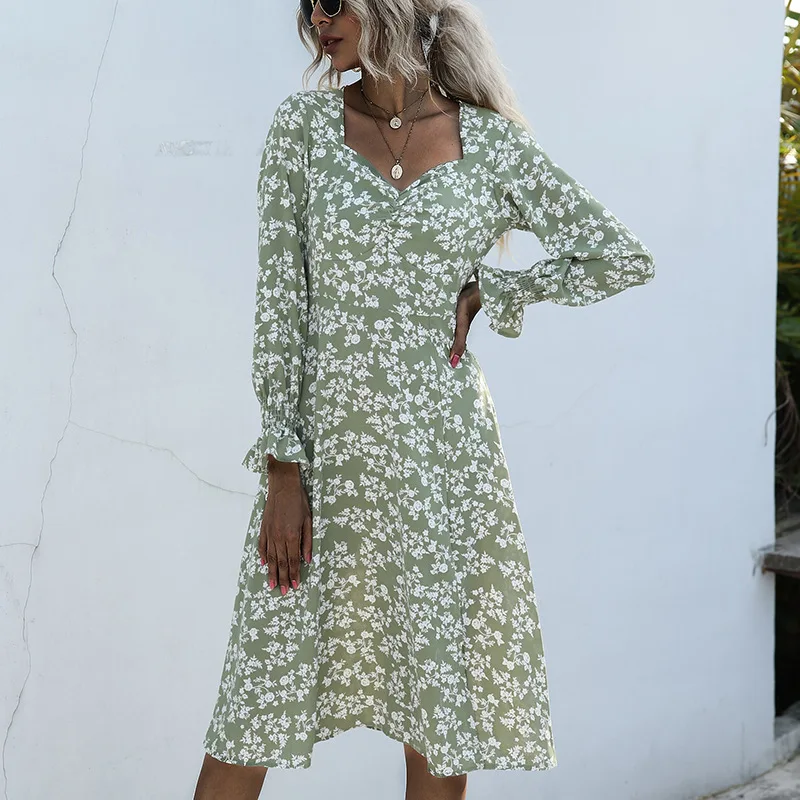 

European and American Women's Long-sleeved Printed Low-necked Pleated Dress Women's Long Spring Hot Sales Dresses Women