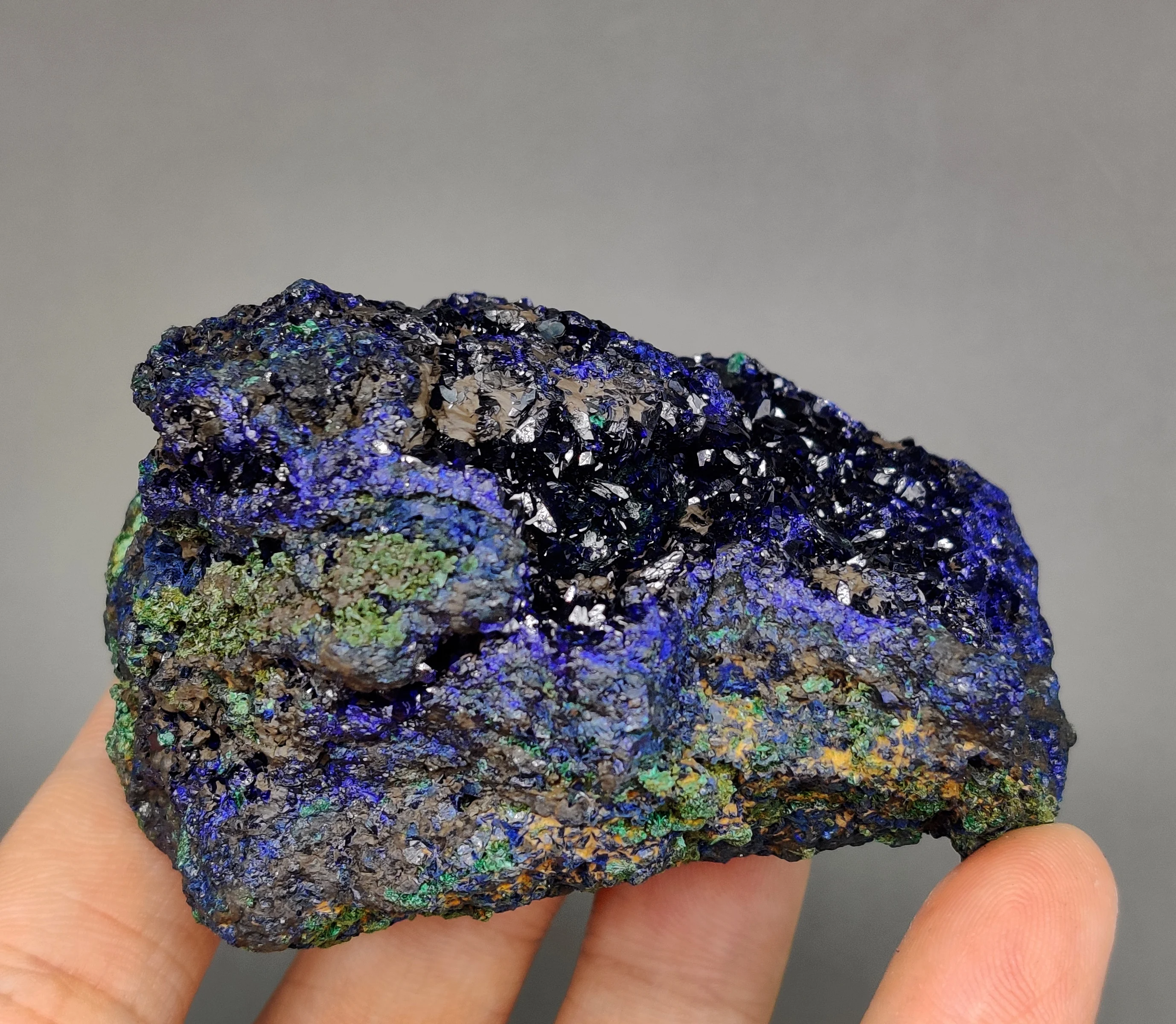 

209g Natural beautiful Shiny Azurite mineral specimen crystal Stones and crystals Healing crystal Free shipping
