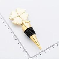 lucky clover wine bottle stopper four leaf clover red wine stopper wedding favor birthday gift event giveaways wholesale