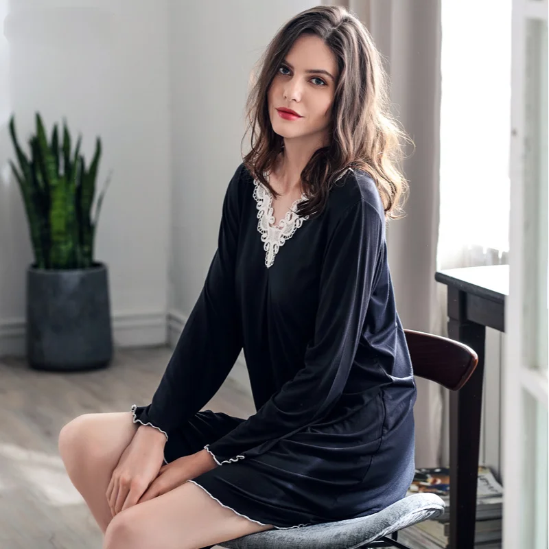 

Ночная сорочка женская из модала, тонкая мягкая кружевная рубашка с V-образным вырезом, элегантная винтажная сорочка средней длины для отды...