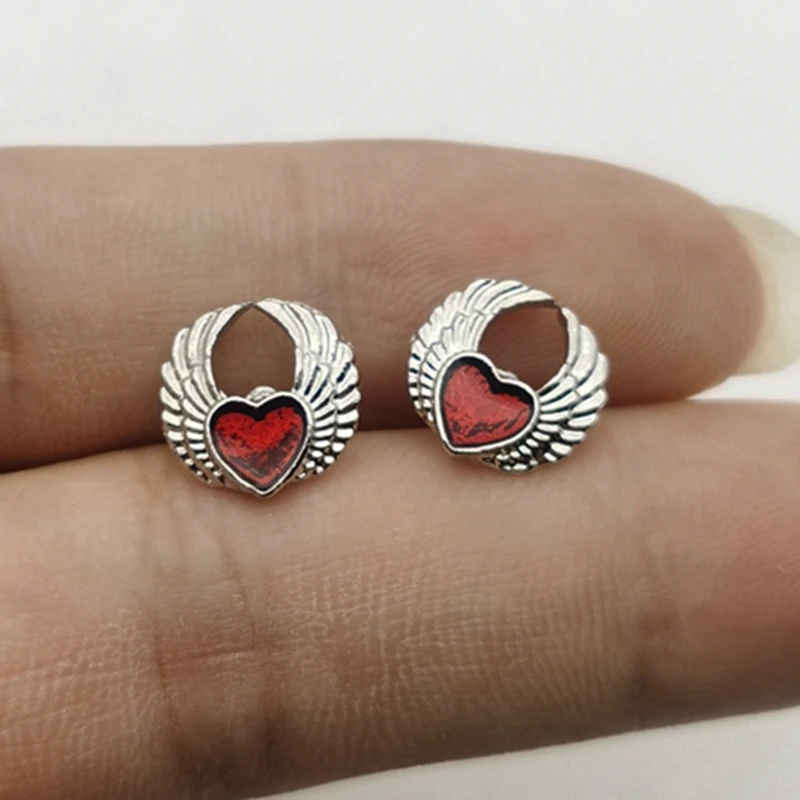 Indie Gothic Silver Colour Vintage Blood Red Heart with Wings Ear Studs Aesthetic E Girl Goblincor E Boy Earings Y2k Jewelry