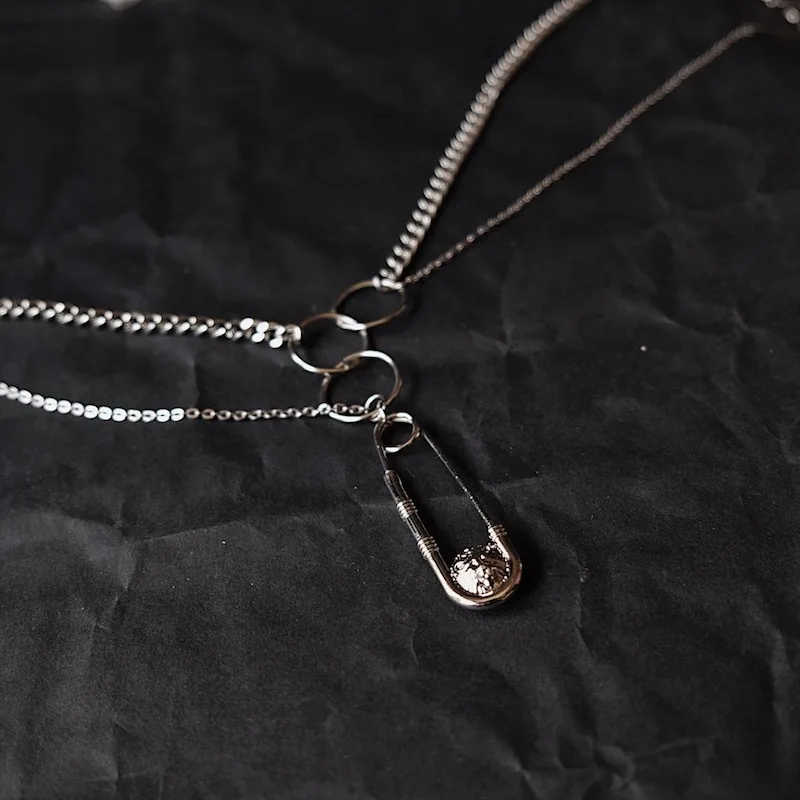 

Cuban necklace accessories hipster rap hip-hop punk necklace disco dance personality pin men and women pants chain