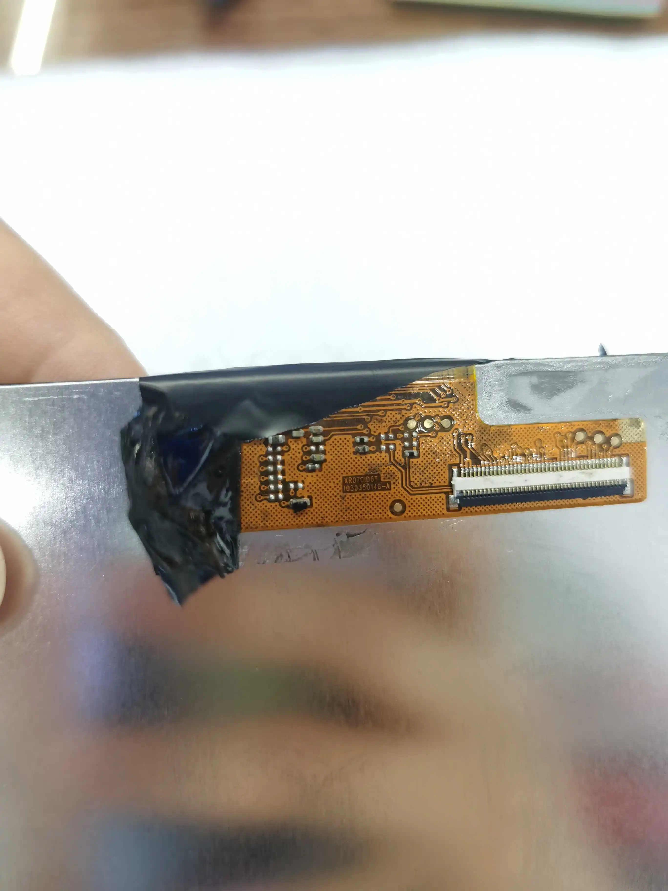 

For 7" tablet pc LCD screen display XR070ID6 free shipping