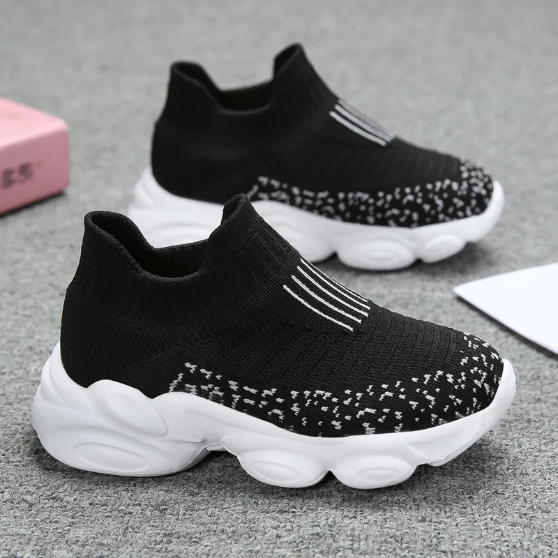 

Lightweight Kids Running Sneakers Breathable Mesh Boys Girls Knitted Socks Sports Shoes Elasticity Walking Shoes Non-slip