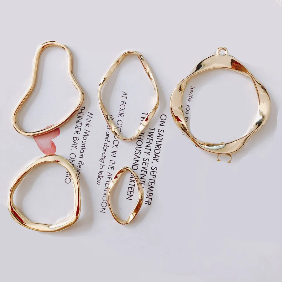 

10Pcs Geometric Hollow Out Gold Color Round Pendant Handmade DIY Earrings Necklace Jewelry Accessories