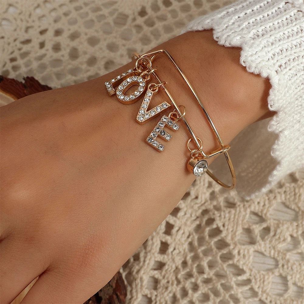 

Romantic LOVE Letter Pendant Charm Adjustable Bangles for Women Bridal Wedding Engagement Crystals Gold Bangle Jewelry