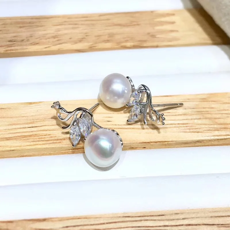 

YIKALAISI 925 Sterling Silver Jewelry Pearl Earrings 2019 Fine Natural Pearl jewelry7-8mm stud Earrings For Women wholesale