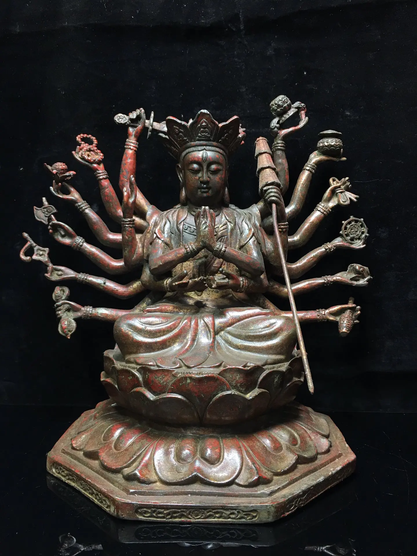 

11"Tibetan Temple Old Bronze Cinnabar Lacquer Cundhi Bodhisattva 1000-hand Guanyin Bodhisattva statue Sitting Buddha