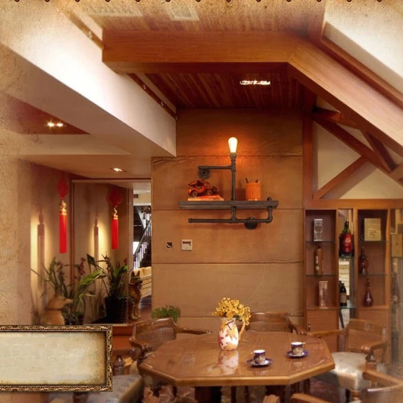 Старинная ретро-лампа в стиле лофт стимпанк искусственная деревянная стена