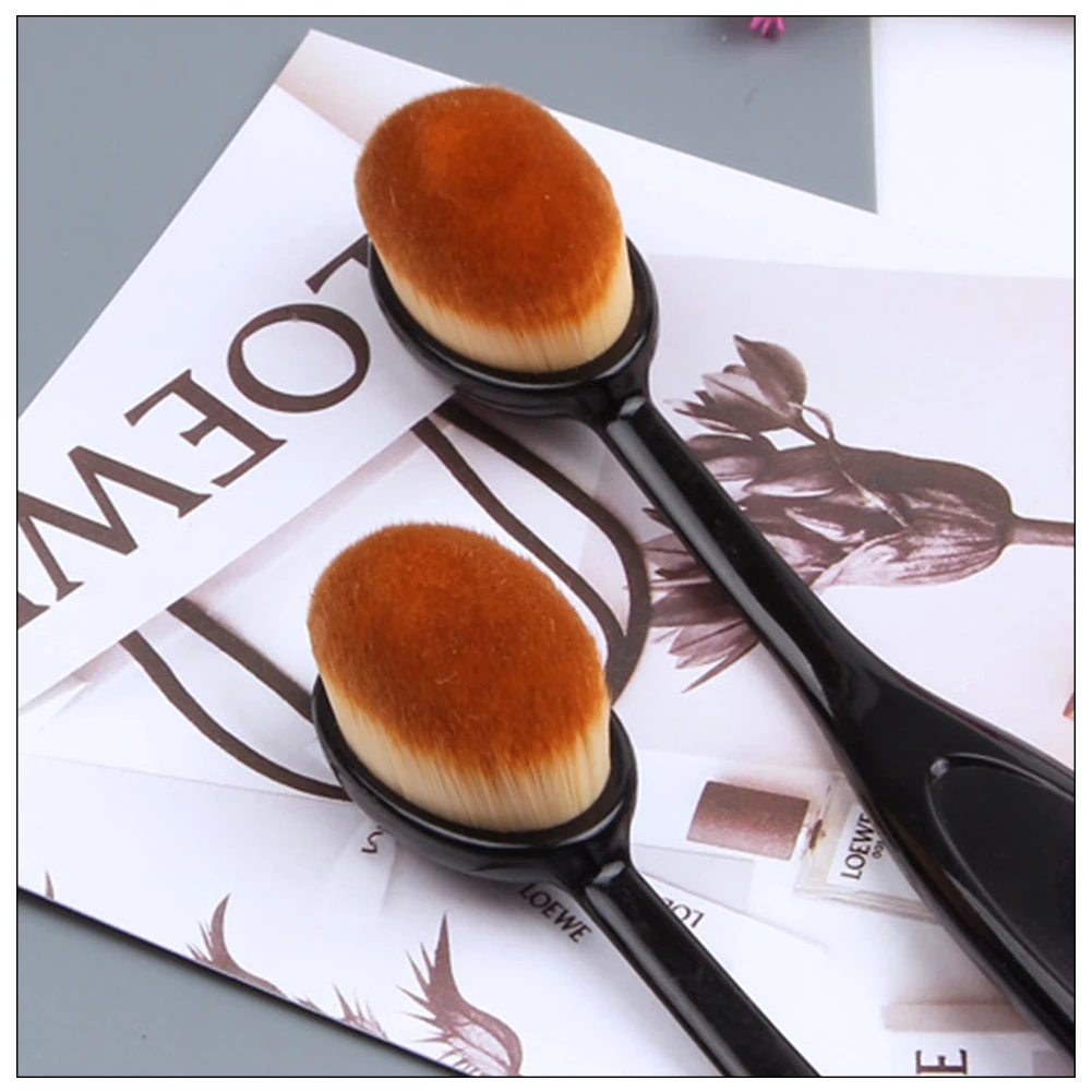 

Women Makeup Brushes Soft Oval Cosmetic Makeup Toothbrush Pro Blush Face Powder Foundation Brush Makeup Tool