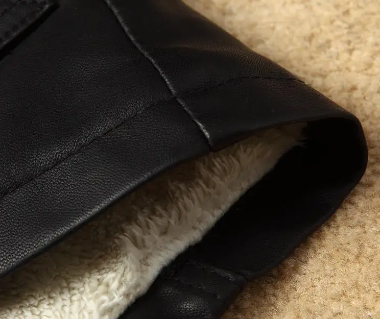 

Children PU Leather Coats Winter New boy thicker warm stitching Outerwear Plus velvet Winderbreaker Kids winter PU jackets Y2511