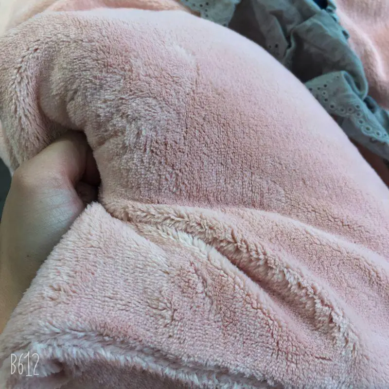 Комплект постельного белья с изображением летающего слона светло-розовый