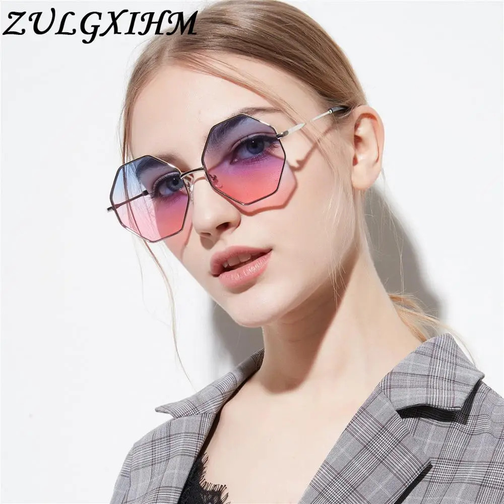 Очки солнцезащитные женские с прозрачными цветными линзами модные зеркальные