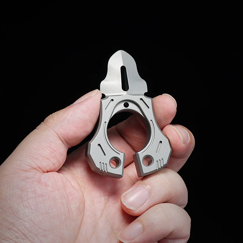 

Игрушки на кончик пальца, высококлассная коллекция, титановая переноска, EDC ADHD, изысканная искусственная кожа, Самооборона, супер крутая игра на пальцы