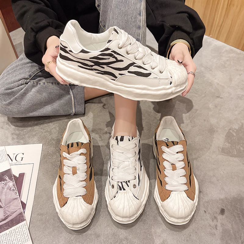 

Leopard Shoes Tennis Female All-Match Espadrilles For Women Flats Round Toe Modis Wedge Basket 2021 Clogs Platform Casual Sneake