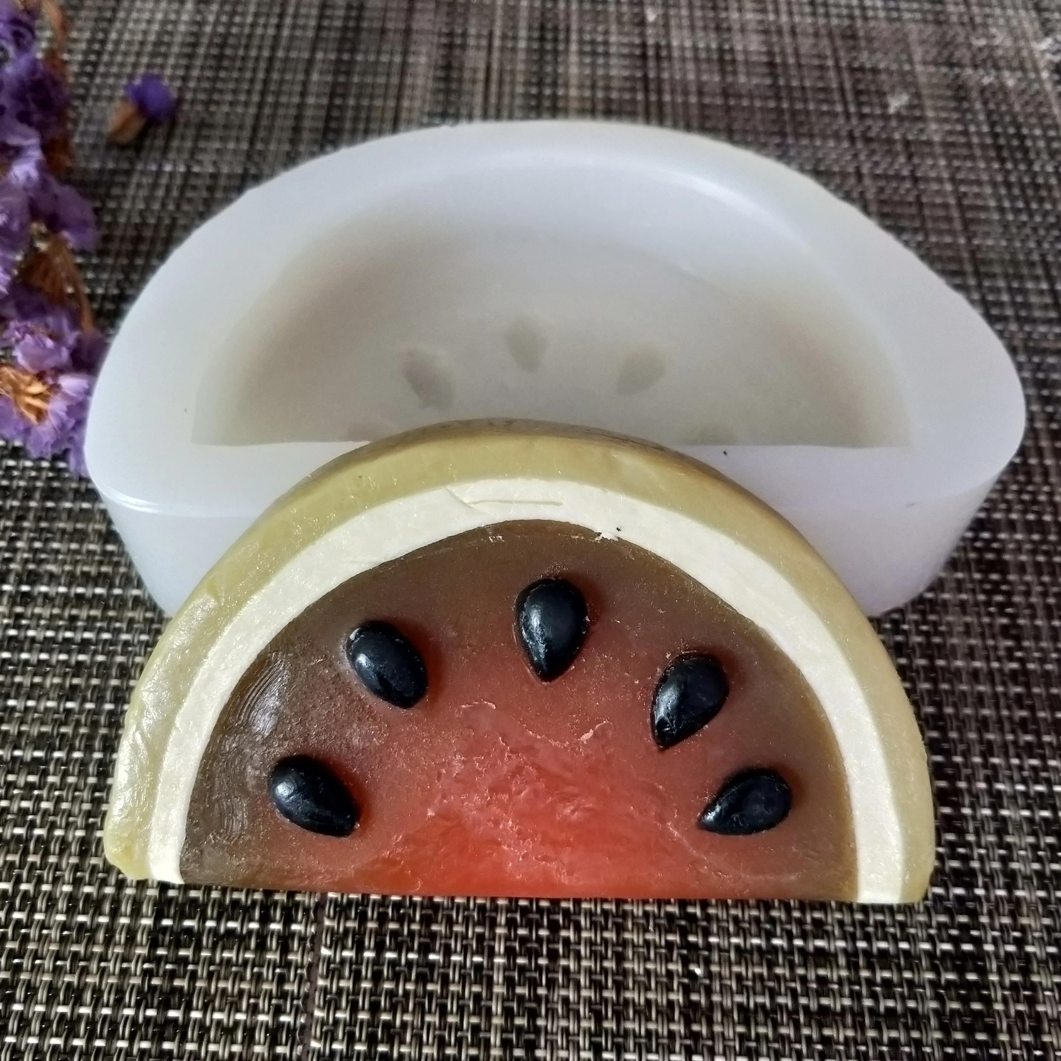 Силиконовая форма для разрезания арбуза ручной работы искусственное мыло