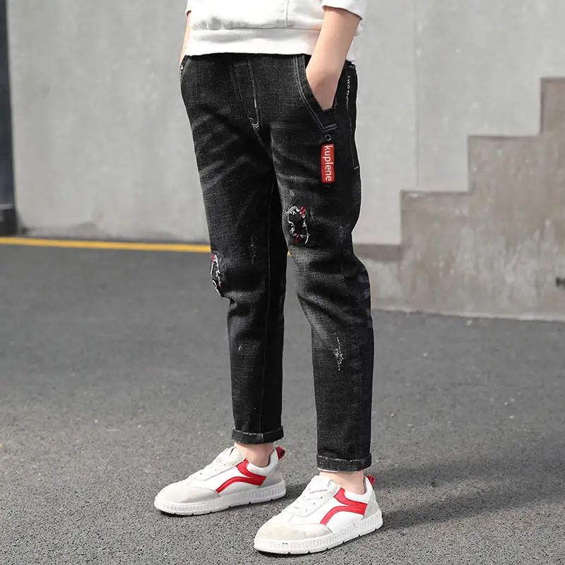 Хлопковые джинсы для мальчиков на весну и осень новинка 2021 модные брюки в