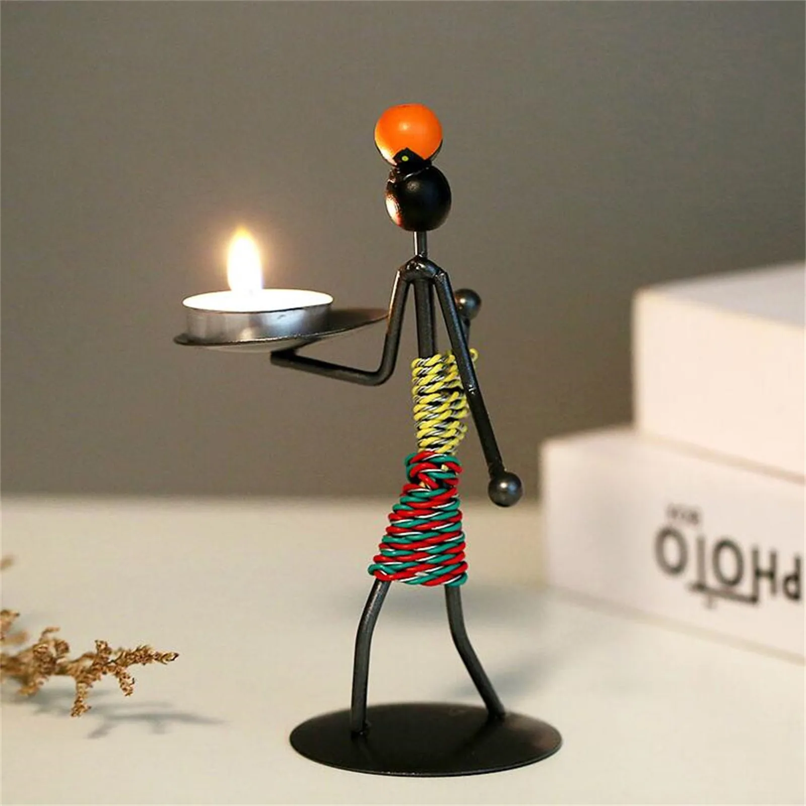 

Retro Wrought Iron Candle Holder Creative Candlelight Dinner Props Decorations