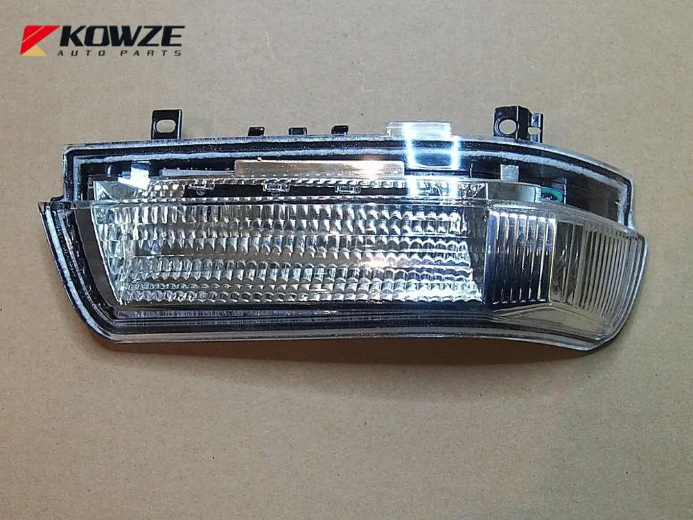 

New Rearview Mirror Lamp Turn Signal Light for Mitsubishi Pajero Montero Shogun New 8351A029 8351A030