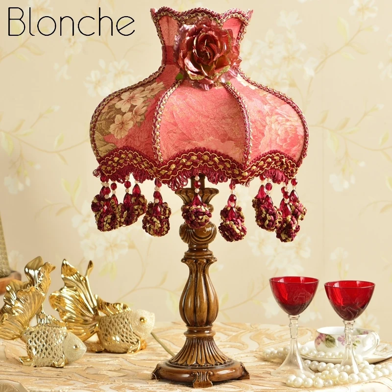 Красный ротанга ремесло настольная Европейская лампа Ткань Настольная