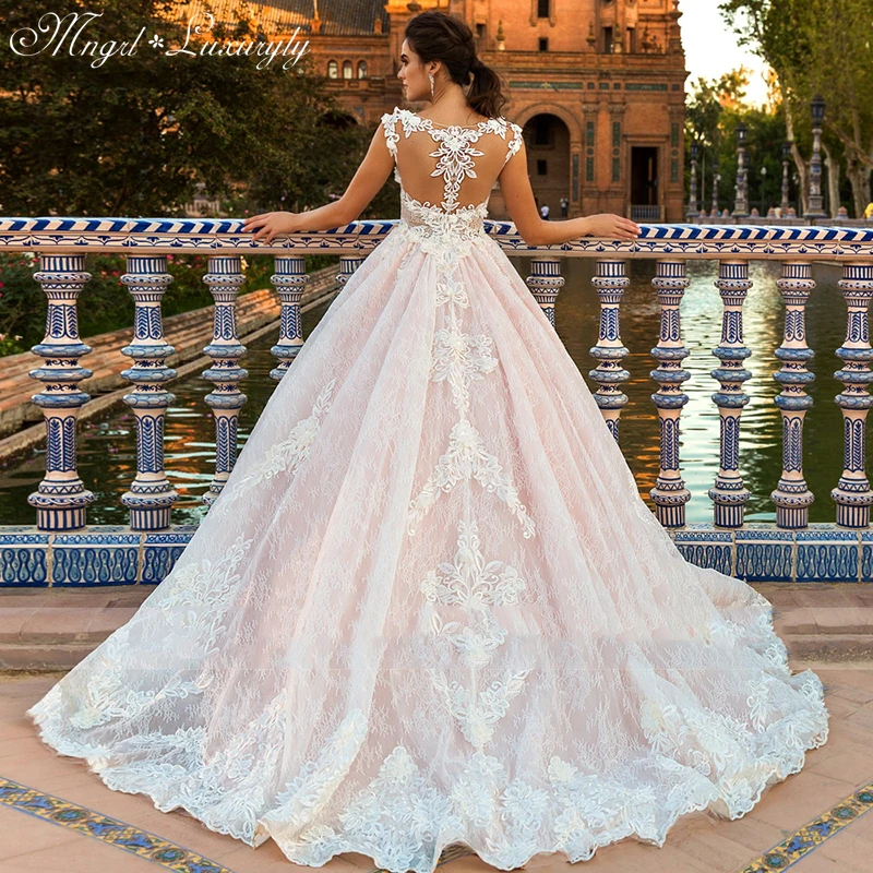

Luxury Wedding Dresses Sleeveless O Neck 3D Three-dimensional Applique Gowns Back Invisible Design vestido de noiva Court Train