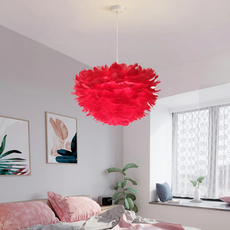 Lámpara de araña de plumas, sala de estar moderna para luz nórdica, dormitorio, cálida, romántica, para comedor, Ins Net, luz de pluma de ganso rojo