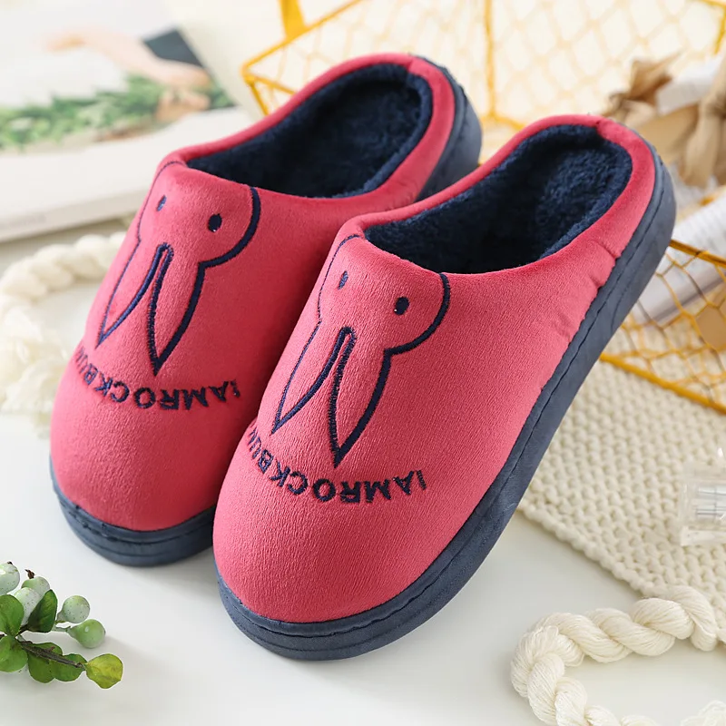 Red Домашние тапочки для мужчин; Зимняя мужская обувь; Schoenen Mannen Buty Meskie Sloffen Pantoffels; короткие плюшевые тапочки; Chausson; меховые тапочки для влюбленных - Цвет: Red