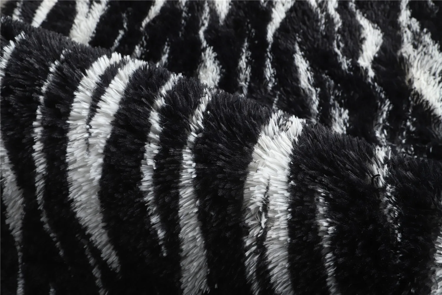 

Super Soft Bedroom Area Rugs Shaggy Plush Carpet Rectangle Fluffy Bedside Rug Colorful Multi Plush Fuzzy Decorative Floor Carpet