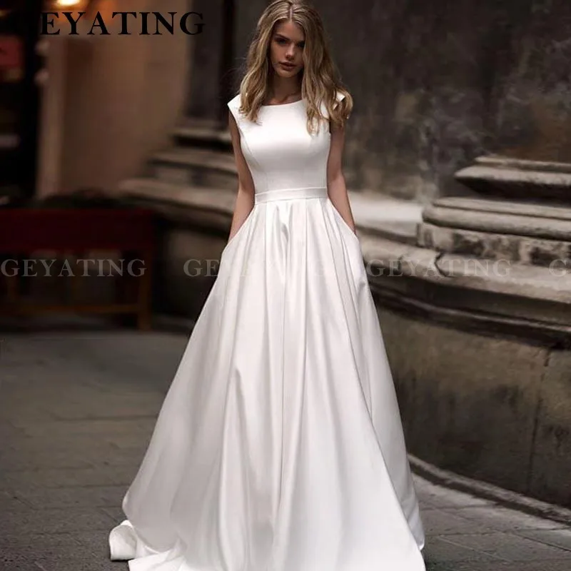 Same as picture White Satin Wedding Dress Simple A Line Boat Neck Wedding Dress With Pocket Long Train China Wedding Dresses Vestidos de novia - Цвет: Same as picture
